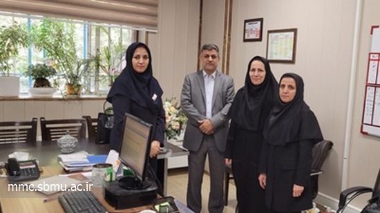 بازدید مدیر پرستاری دانشگاه از مرکز مهدیه به مناسبت روز پرستار