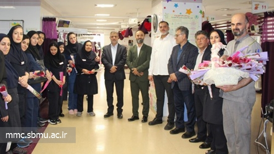 حضور معاون اجتماعی و فرهنگی  شهرداری منطقه 15 در مرکز مهدیه به مناسبت روز پرستار 